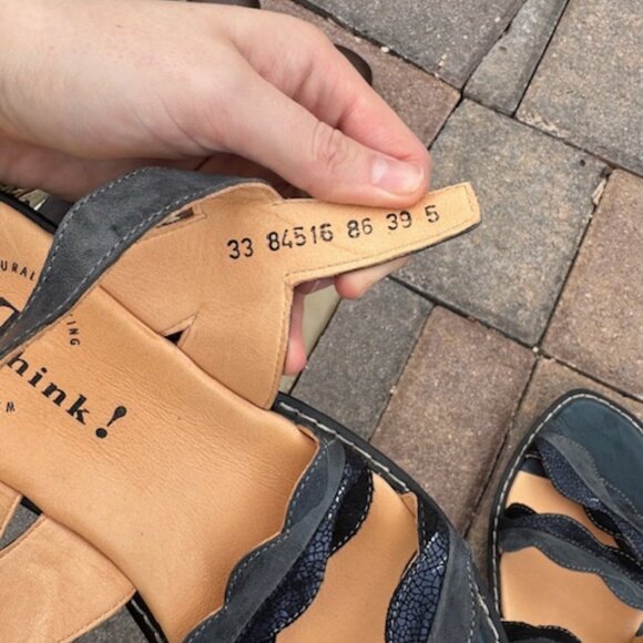 Think! Leather Black Velcro Strappy Comfort Sandals Size 39 - Picture 7 of 9